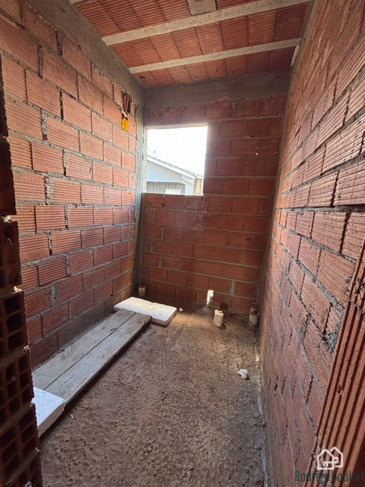 WhatsApp Image 2025-12-05 at 17.14.00 (1)